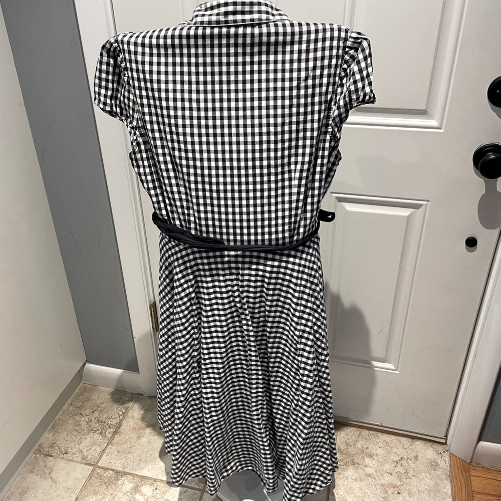 Gingham picnic dress